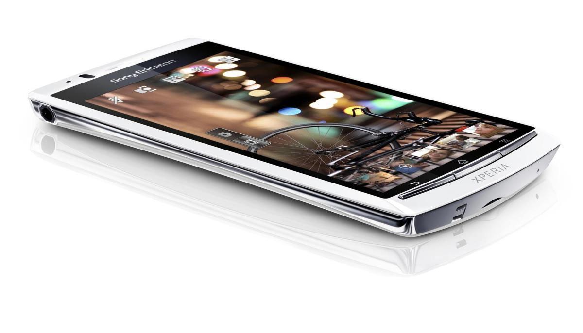 Sony Ericsson Xperia Arc S avec un processeur à 1,4 Ghz.