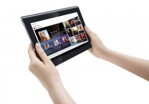 La tablette Sony S équipée d'un port infrarouge: la télécommande universelle.