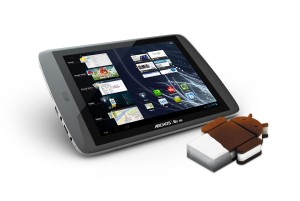 L'Archos 8o G9 n'a eu aucune difficulté à passer sous Android 4.0... L'Archos 8o G9 n'a eu aucune difficulté à passer sous Android 4.0...