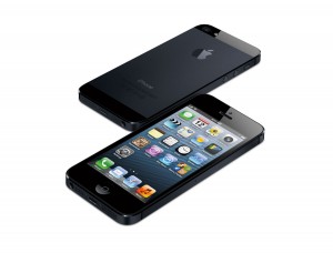 D'aluminium et de verre: l'iPhone 5 d'Apple. D'aluminium et de verre: l'iPhone 5 d'Apple.
