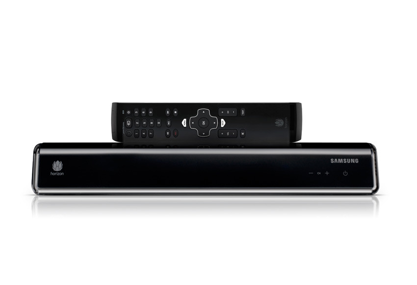 UPC Cablecom Horizon: boîtier et télécommande.