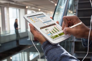 Galaxy Note 8.0: la puissante ardoise de Samsung arrive en Suisse. Galaxy Note 8.0: la puissante ardoise de Samsung arrive en Suisse.