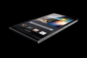 Le Huawei Ascend P6 ne mesure que 6 mm d’épaisseur: la claque! Le Huawei Ascend P6 ne mesure que 6mm d’épaisseur: la claque!