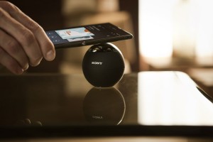 Le gigantesque Sony Xperia Z Ultra, évidemment équipé de la technologie NFC Le gigantesque Sony Xperia Z Ultra, évidemment équipé de la technologie NFC