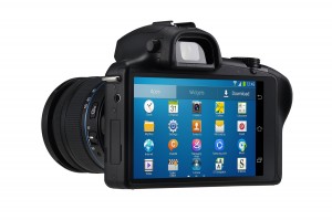 Le Samsung Galaxy NX: un compact avancé propulsé par Android 4.2.