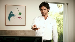 Le Samsung Galaxy S4 peut être utilisé comme télécommande. Le Samsung Galaxy S4 peut être utilisé comme télécommande.