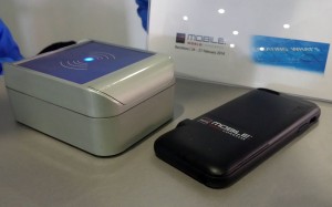 Une coque qui apporte le NFC à la dernière génération d'iPhone. Une coque qui apporte le NFC à la dernière génération d'iPhone.