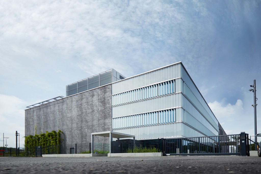 Le centre de calcul «vert» de Swisscom au Wankdorf. Le centre de calcul «vert» de Swisscom au Wankdorf.