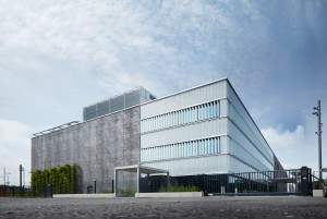 Le nouveau centre de calcul de Swisscom à Berne-Wankdorf. Le nouveau centre de calcul de Swisscom à Berne-Wankdorf.