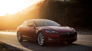 La voiture électrique Tesla Model S sera connectée par Orange en France. La voiture électrique Tesla Model S sera connectée par Orange en France.
