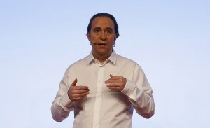 Xavier Niel, propriétaire d'Orange Suisse. Xavier Niel, propriétaire d'Orange Suisse.
