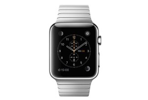 L'Apple Watch avec un bracelet à maillons en acier. Prix: 1119 francs.