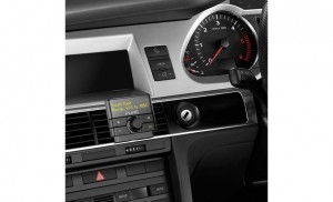 Pure propose un adaptateur DAB+ pour les anciennes voitures. Pure propose un adaptateur DAB+ pour les anciennes voitures.