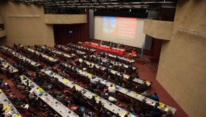 Conférence mondiale des radiocommunications: les 3300 participants n'ont pas chômé! Conférence mondiale des radiocommunications: les 3300 participants n'ont pas chômé!
