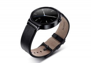 La Huawei Watch et son verre saphir.