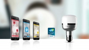 ComfyLight: l'ampoule qui simule votre présence. ComfyLight: l'ampoule qui simule votre présence.