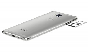 Le Honor 5X par Huawei. Le Honor 5X par Huawei.