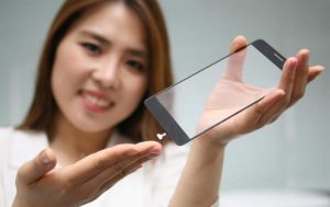 L'écran LG capable de scanner votre empreinte digitale.