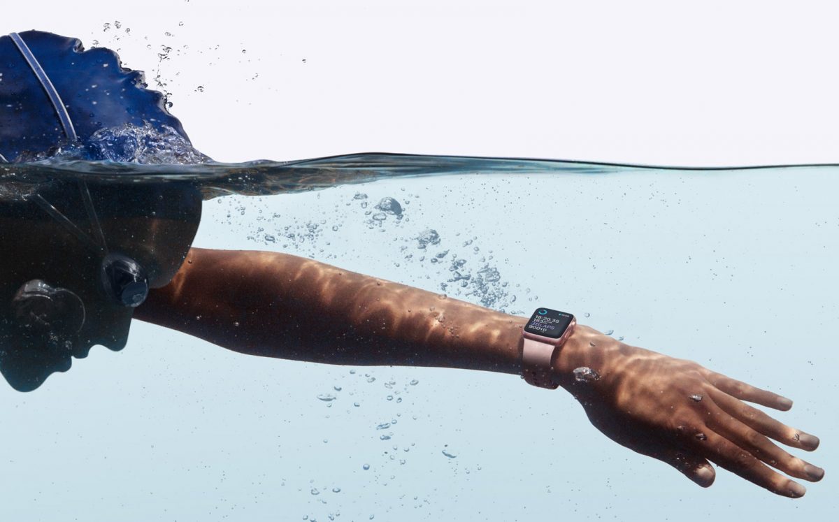 Apple Watch series 2 étanche à 50 mètres.