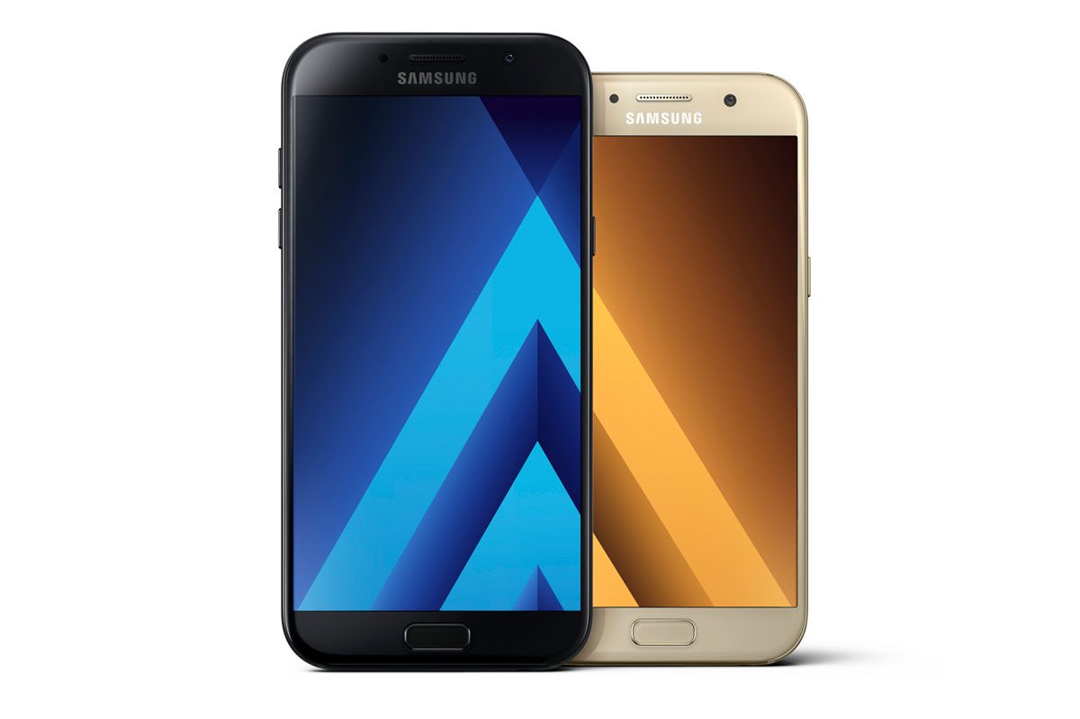 Les Samsung Galaxy A7 et A5 présentés lors du CES 2017. Les Samsung Galaxy A7 et A5 présentés lors du CES 2017.