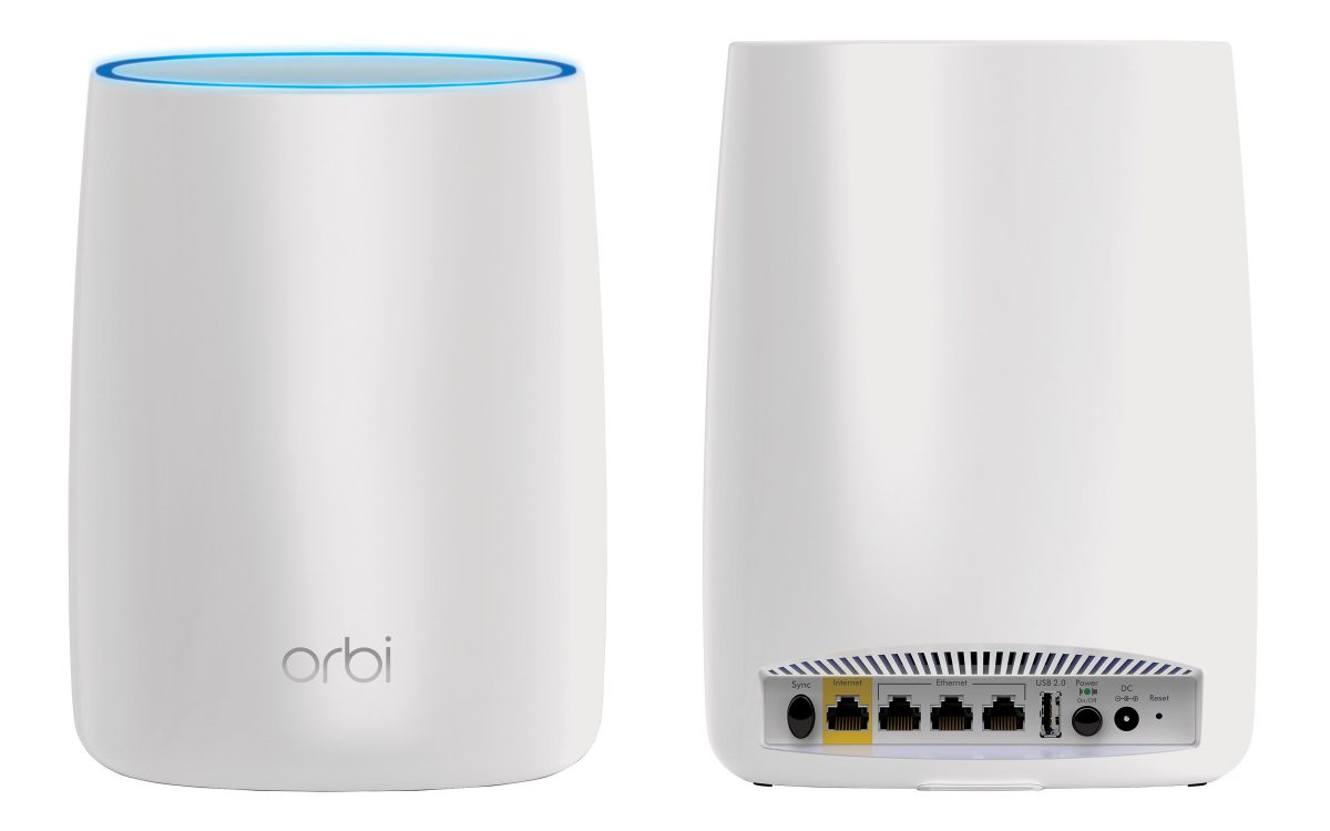 La base et le satellite Netgear Orbi disposent d'une connectique USB2.0 et jusqu'à quatre prises RJ45 chacun. La base et le satellite Netgear Orbi disposent d'une connectique USB2.0 et jusqu'à quatre prises RJ45 chacun.