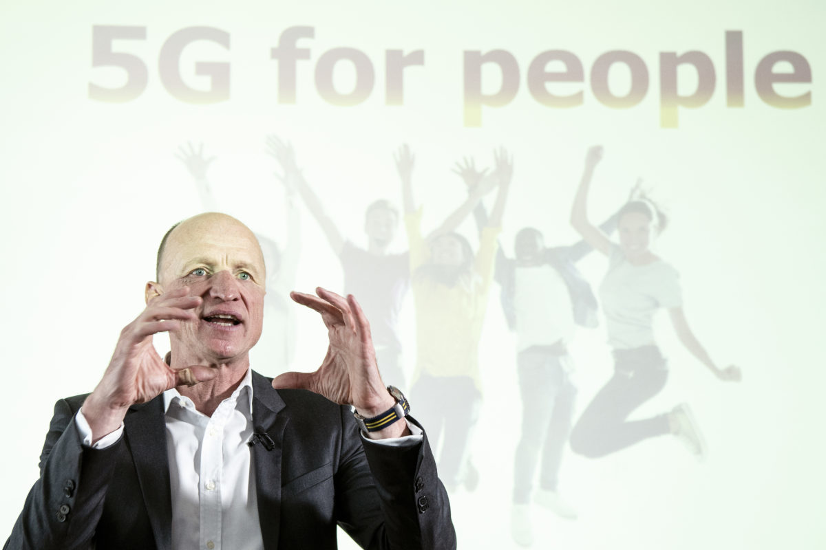 Le CEO de Sunrise, Olaf Swantee, peut avoir le sourire avant le lancement de la 5G en Suisse... Le CEO de Sunrise, Olaf Swantee, peut avoir le sourire avant le lancement de la 5G en Suisse...