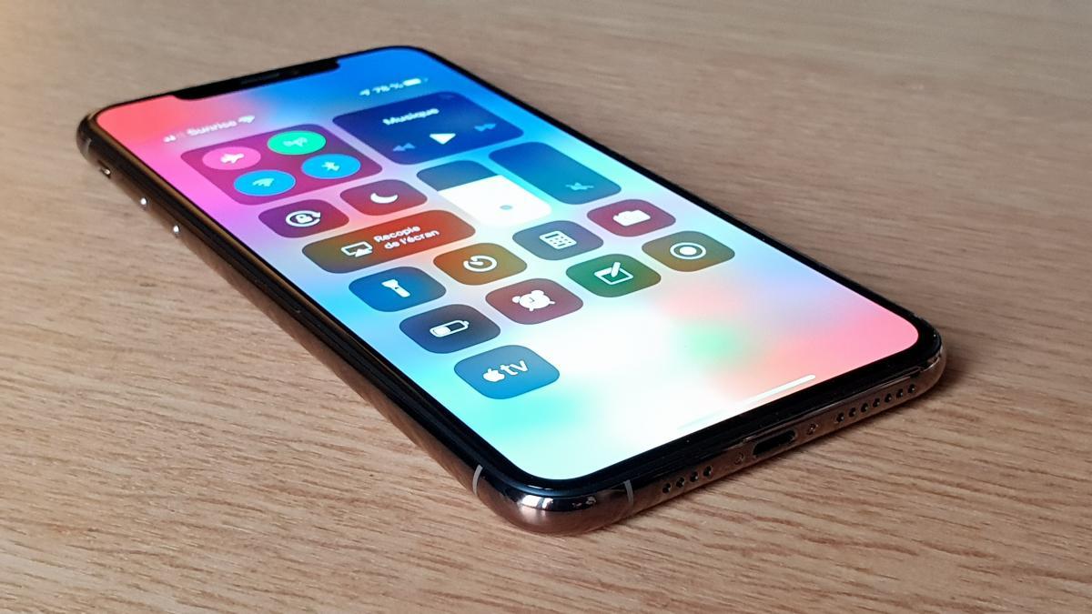 L'écran OLED de l'iPhone Xs Max.