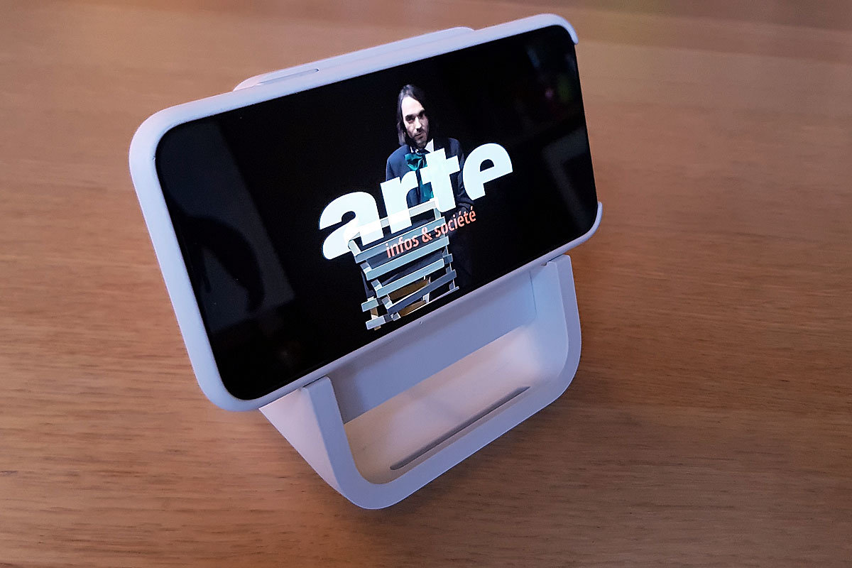 Le Logi Powered pratique pour regarder YouTube.