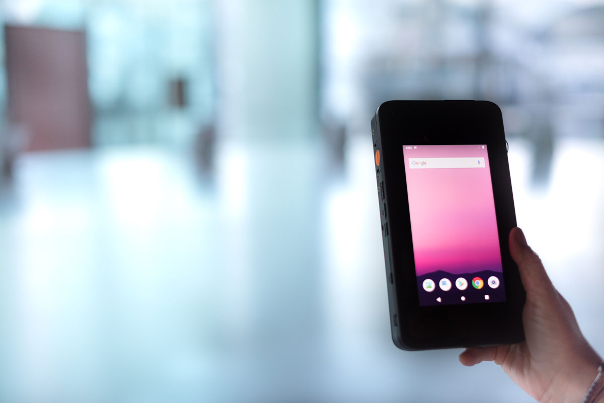 Swisscom communique sur un prototype de smartphone 5G utilisant une puce Qualcomm. Swisscom communique sur un prototype de smartphone 5G utilisant une puce Qualcomm.
