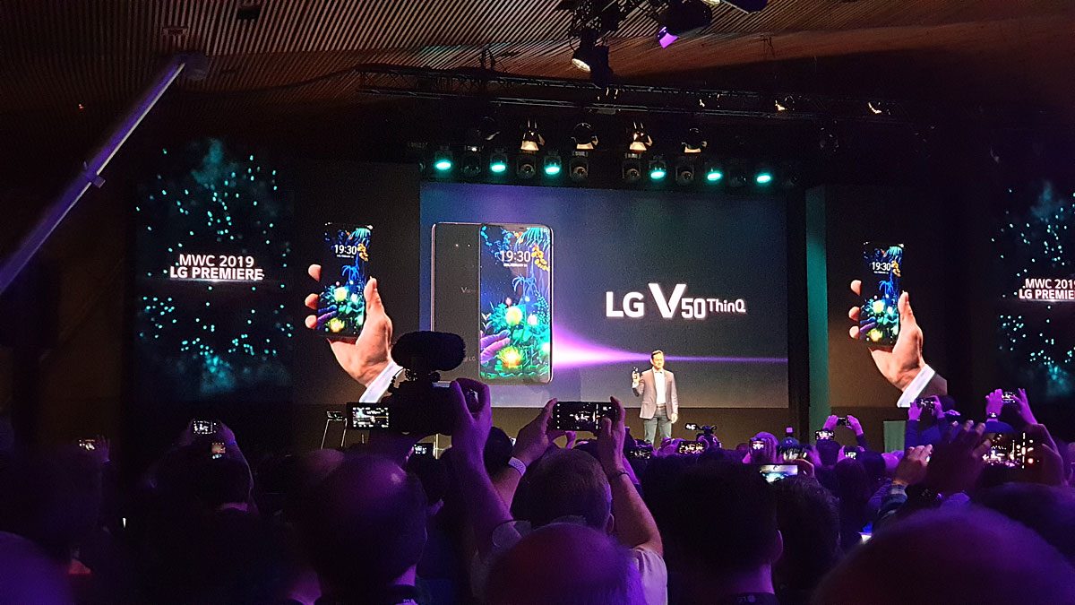 Le LG V50 Think, compatible 5G grâce à Qualcomm. Le LG V50 Think, compatible 5G grâce à Qualcomm.