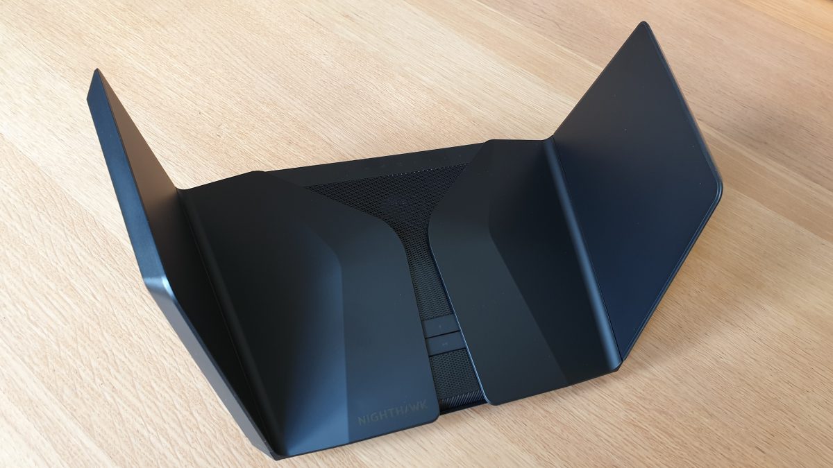 Le routeur Netgear Nighthawk AX12, compatible WPA3. Le routeur Netgear Nighthawk AX12, compatible WPA3.