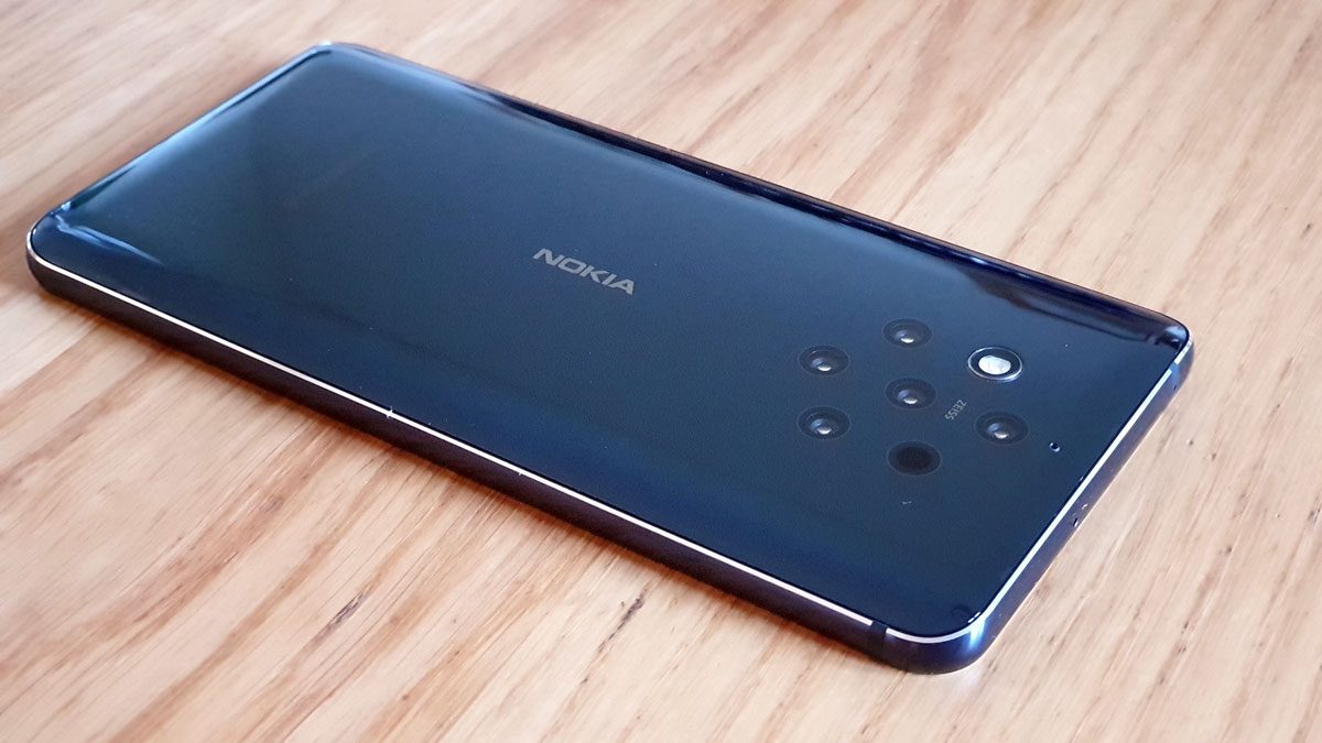 Le design unique du Nokia 9 Pureview.