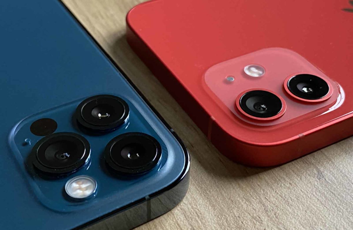 Le nouvel iPhone 12 Pro en bleu et l'édition Red de l'iPhone 12. Le nouvel iPhone 12 Pro en bleu et l'édition Red de l'iPhone 12.