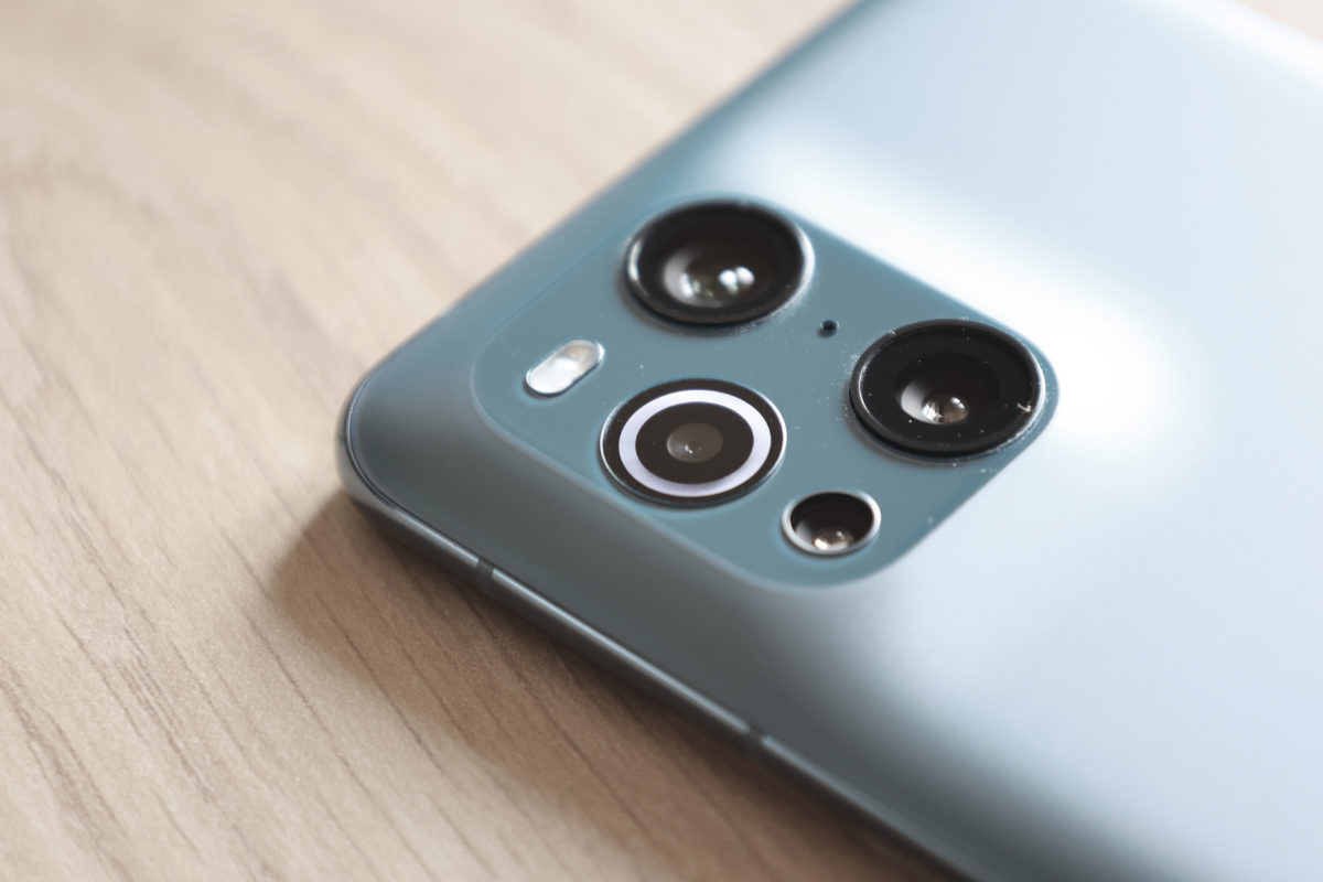 Le mode microscope et son éclairage annulaire. Le mode microscope et son éclairage annulaire.