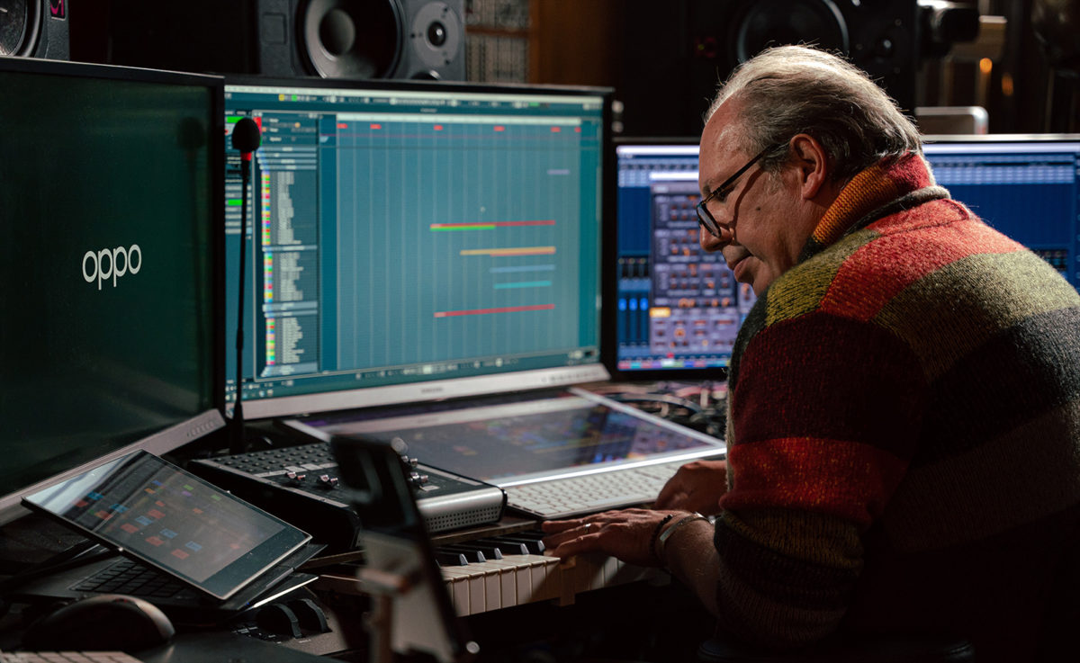 Hans Zimmer compose pour Oppo. Hans Zimmer compose pour Oppo.