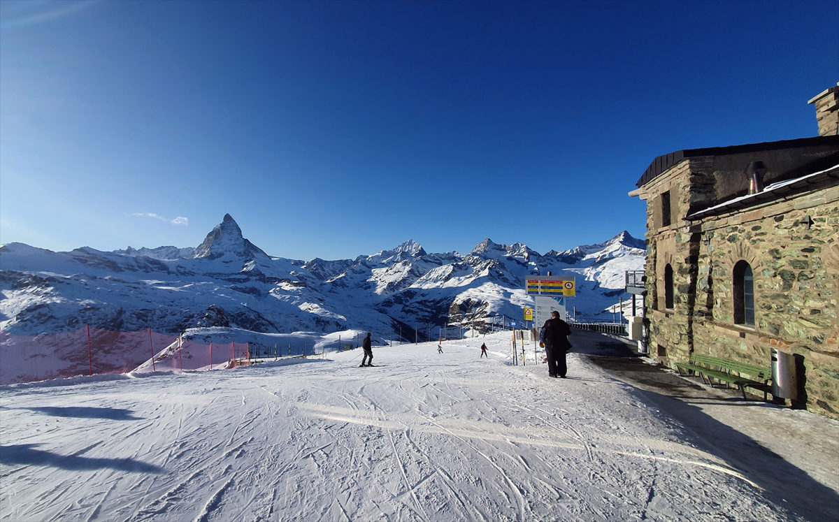 Rien de tel que le ski en famille ou entre amis. Rien de tel que le ski en famille ou entre amis.