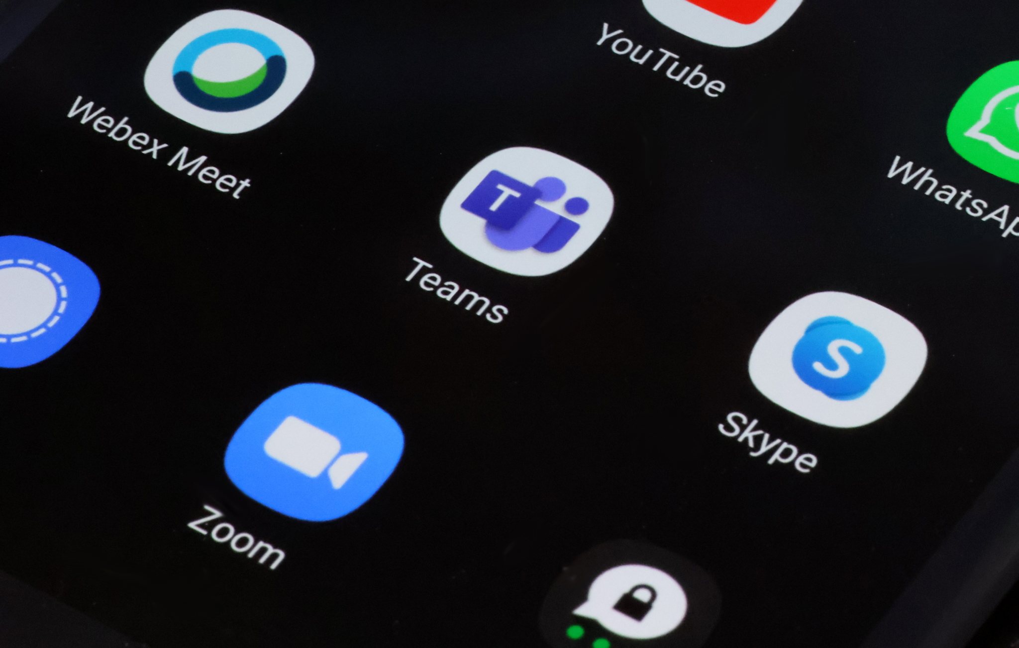Skype, Teams, Webex et Zoom...