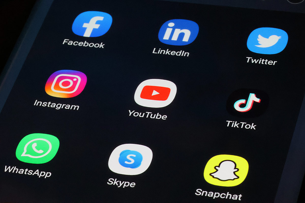 Utiliser ou se faire utiliser par les médias sociaux? Utiliser ou se faire utiliser par les médias sociaux?