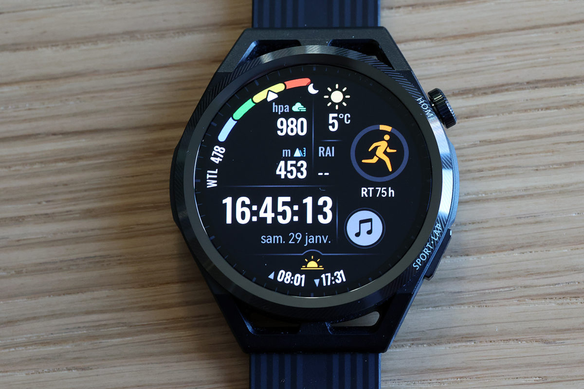 Huawei Watch GT Runner: un cadran redoutable. Huawei Watch GT Runner: un cadran redoutable.