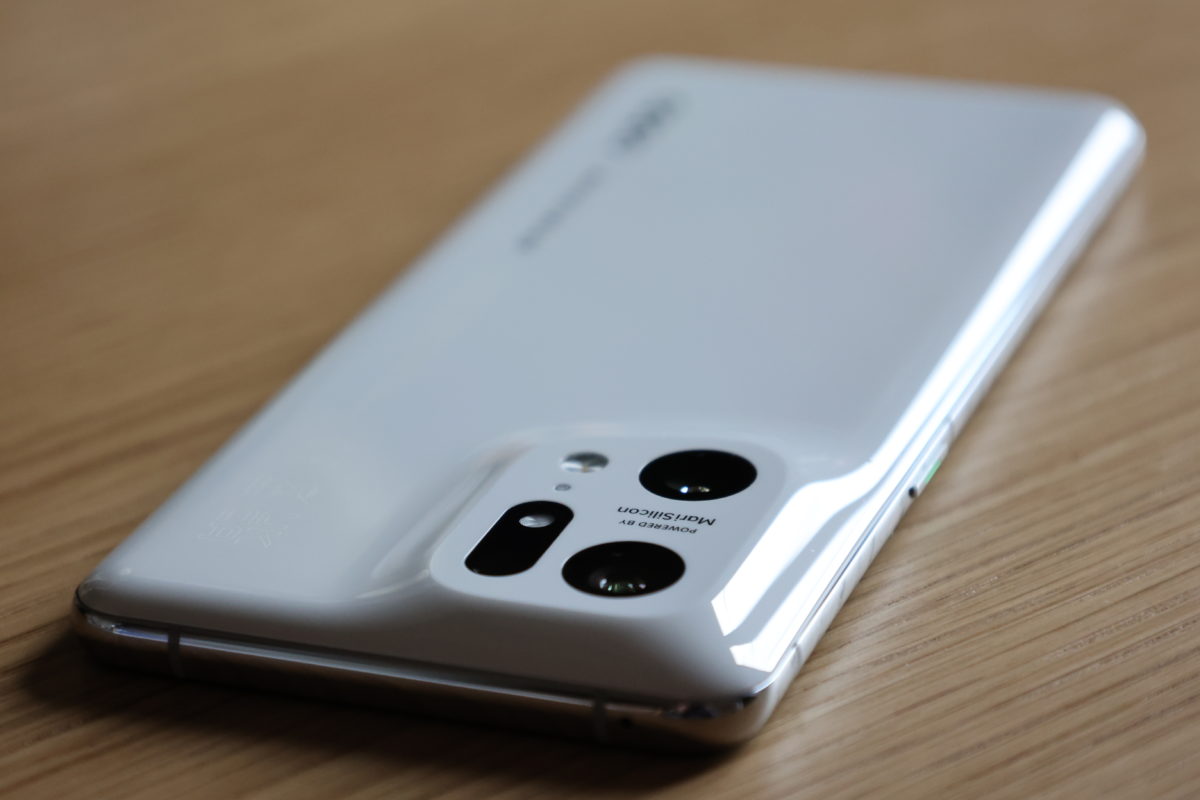 Oppo Find X5 Pro. Oppo Find X5 Pro.