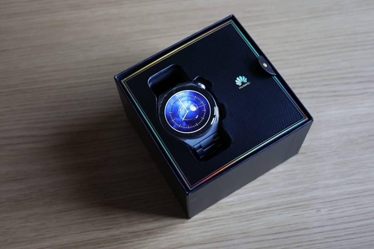 Huawei Watch GT 3 Pro dans son écrin.
