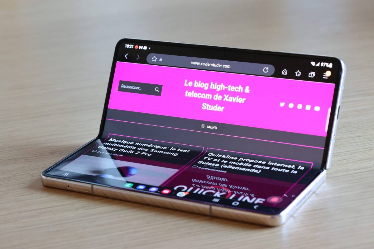 Le magnifique Samsung Galaxy Z Fold 4. Le magnifique Samsung Galaxy Z Fold 4.