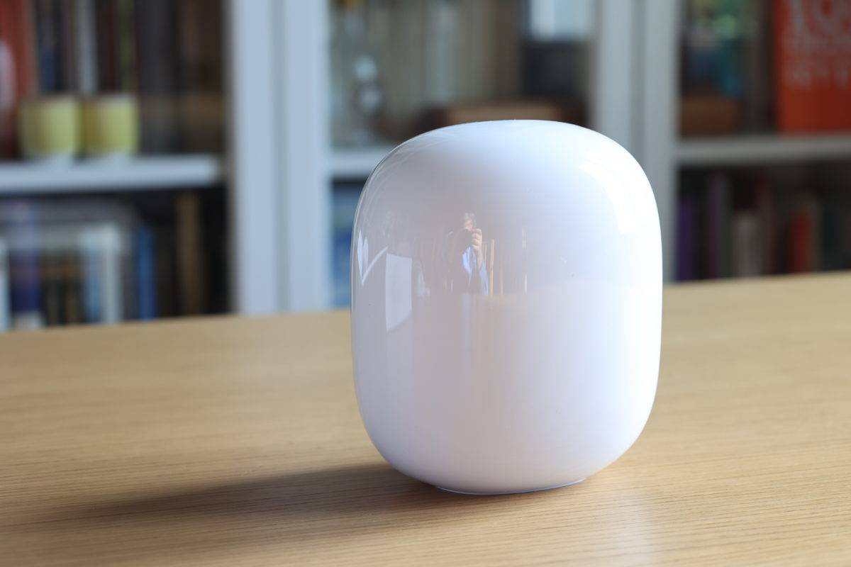 Google Nest Wifi Pro pour son design.
