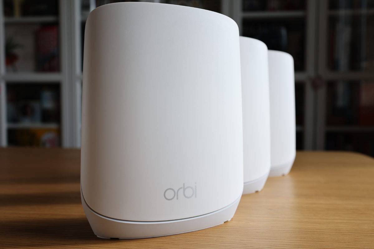 Netgear Orbi 760: modem et satellites: joli design. Netgear Orbi 760: modem et satellites: joli design.
