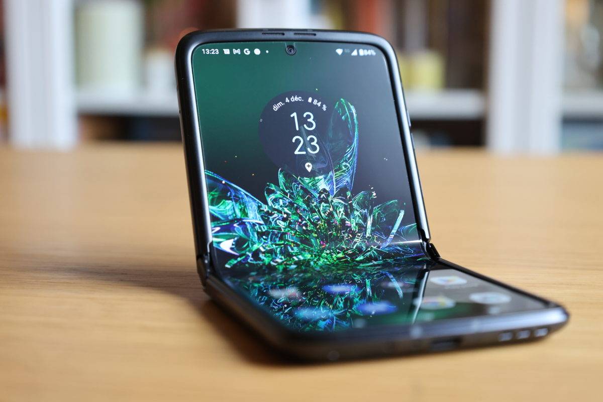 Motorola Razr 2022: son écran pliable de 6,7 pouces. Motorola Razr 2022: son écran pliable de 6,7 pouces.