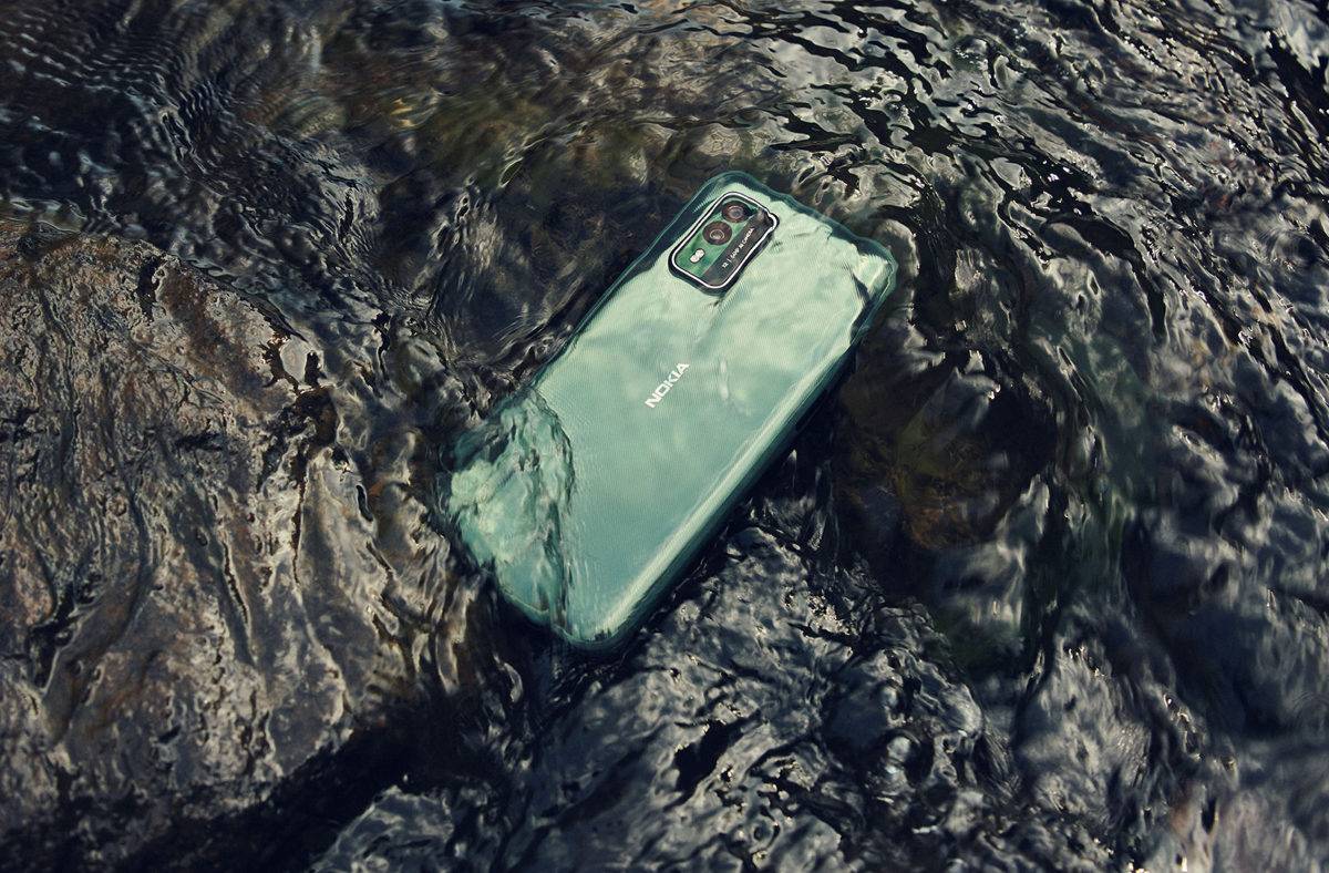Le Nokia XR21 à l'épreuve de l'eau.
