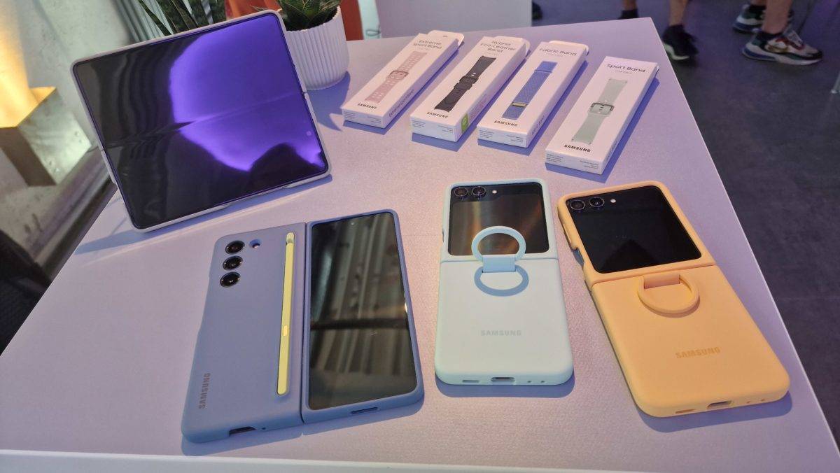 La gamme Samsung Galaxy et ses accessoires.
