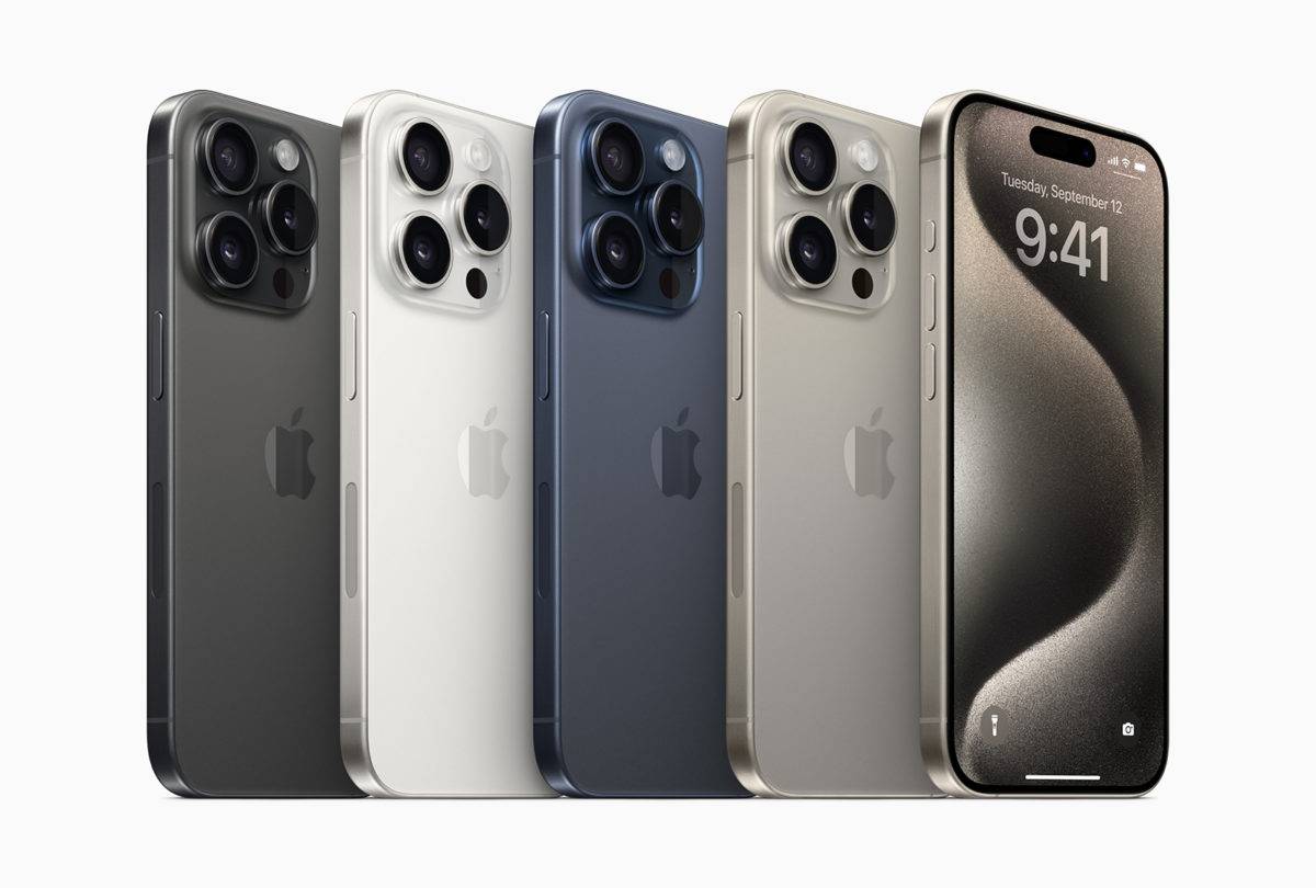 L’iPhone 15 Pro et l’iPhone 15 Pro Max sont proposés dans quatre coloris.