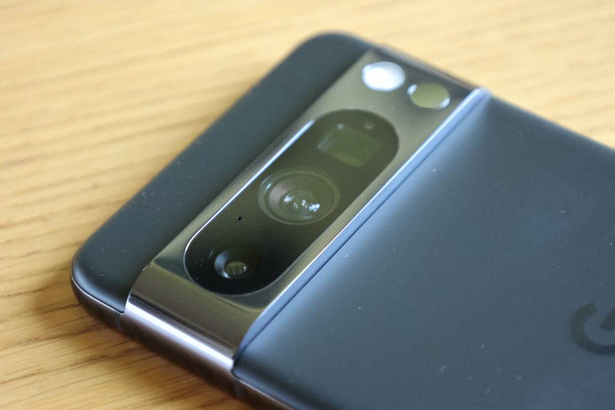 Le design soigné du Google Pixel 8 Pro.