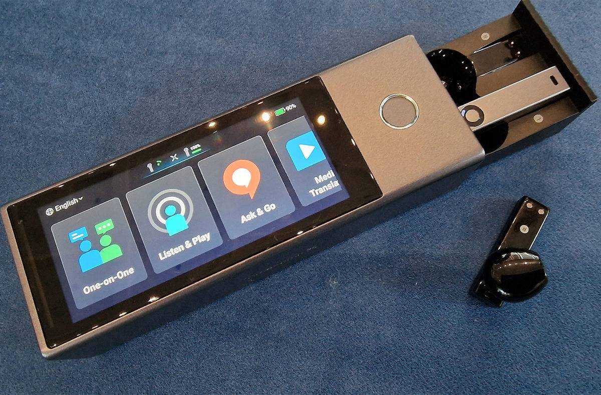 Timekettle X1 AI Interpreter Hub. Timekettle X1 AI Interpreter Hub.
